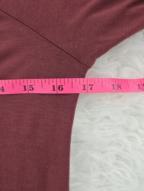 Rock & Roll Cowgirl Bohemian-Western Style Bell Sleeve Top in a deep berry or bu - Picture 5 of 8